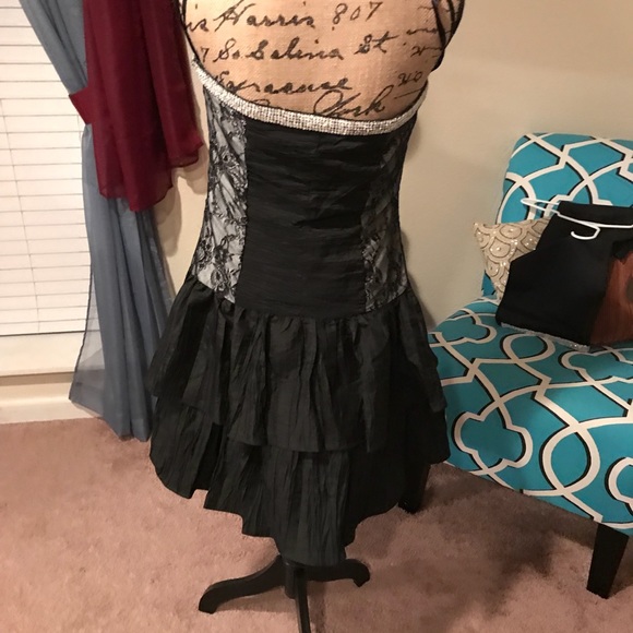 👗PROM DRESS!👗 - Picture 6 of 8